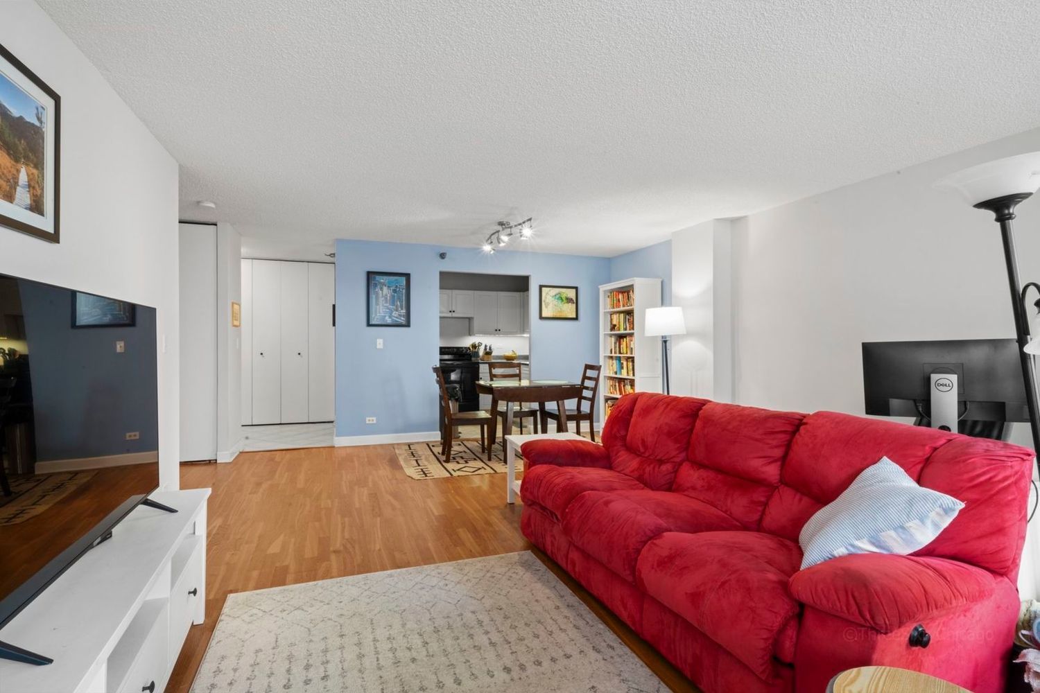 70 W Huron Street #506, Chicago, IL 60654