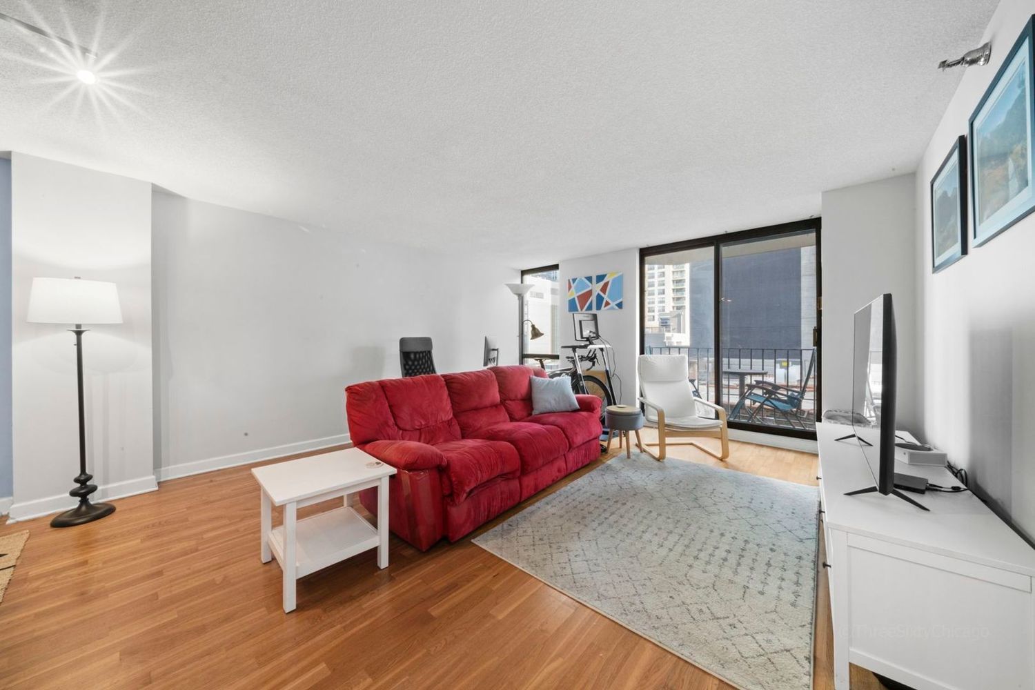 70 W Huron Street #506, Chicago, IL 60654