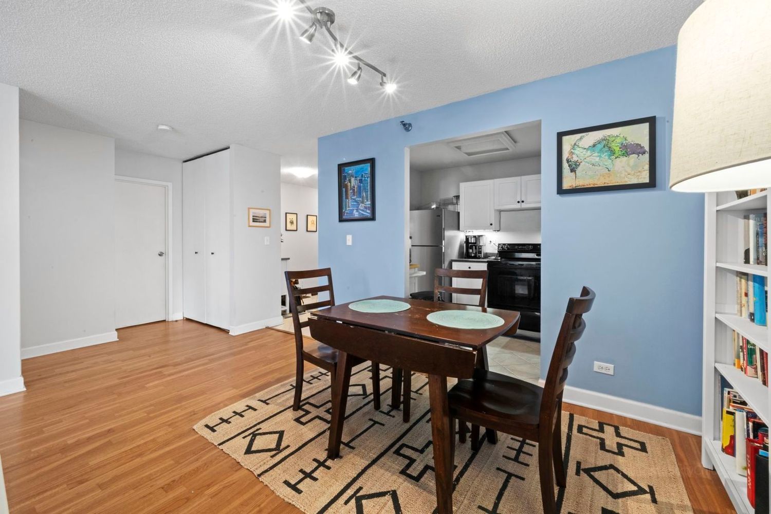 70 W Huron Street #506, Chicago, IL 60654