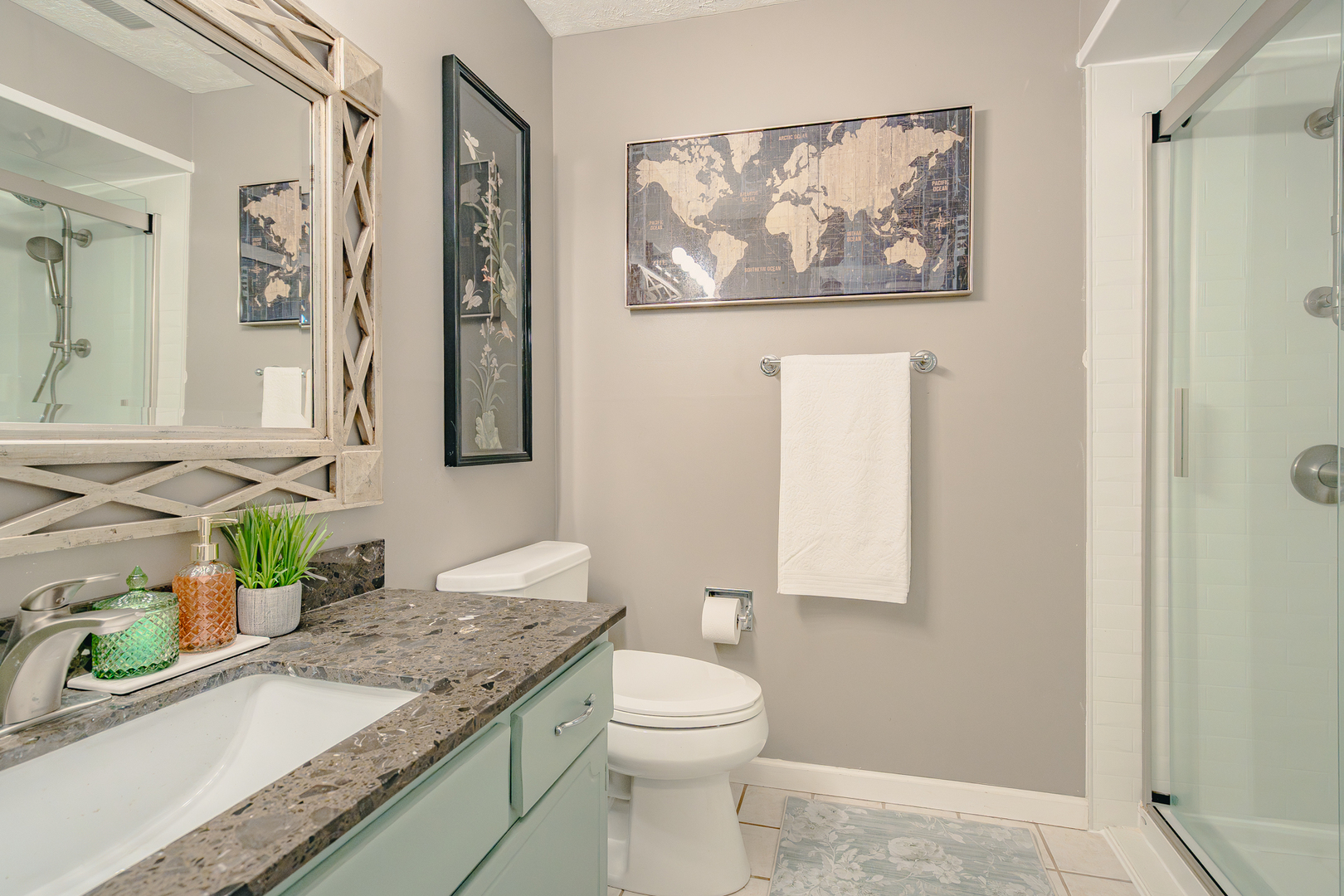 1114 Andover Street, Bloomington, IL 61704