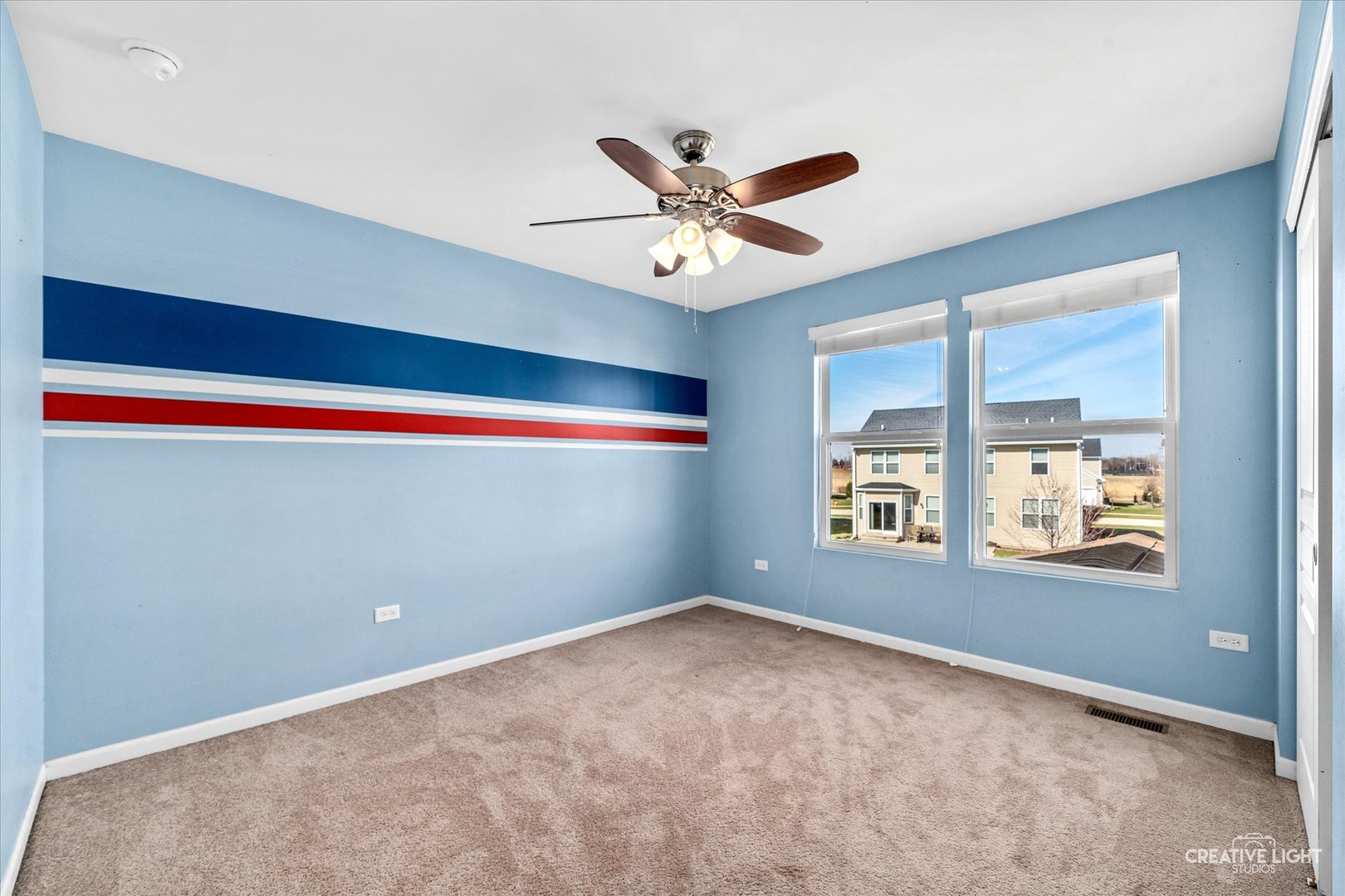 4319 Silver Bell Court, Naperville, IL 60564