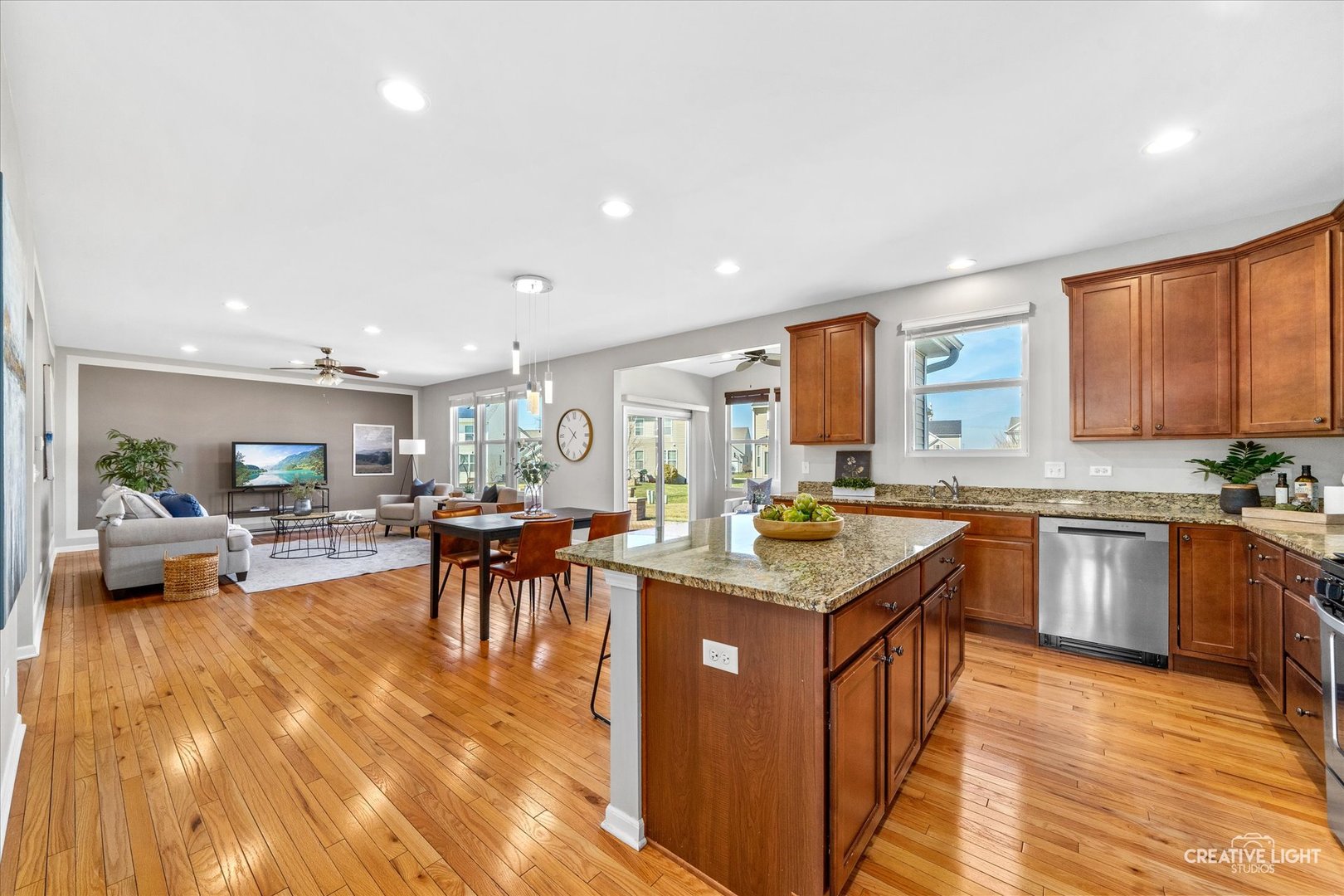 4319 Silver Bell Court, Naperville, IL 60564