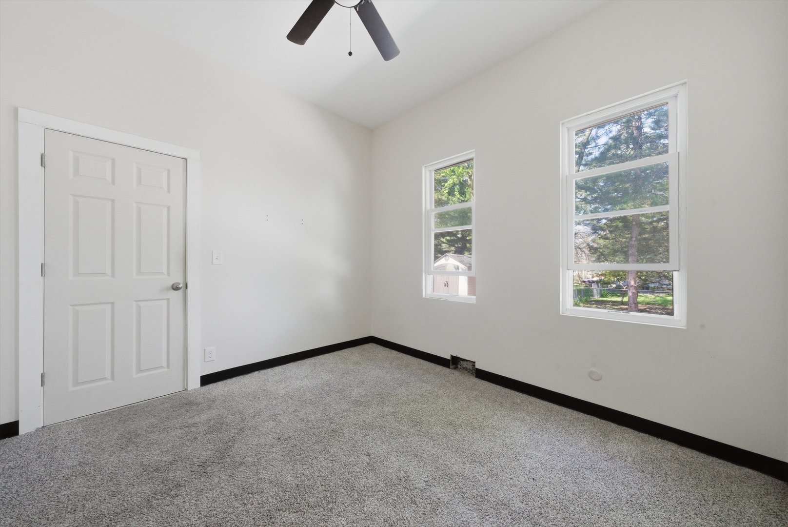 218 Hughes Avenue, Lockport, IL 60441