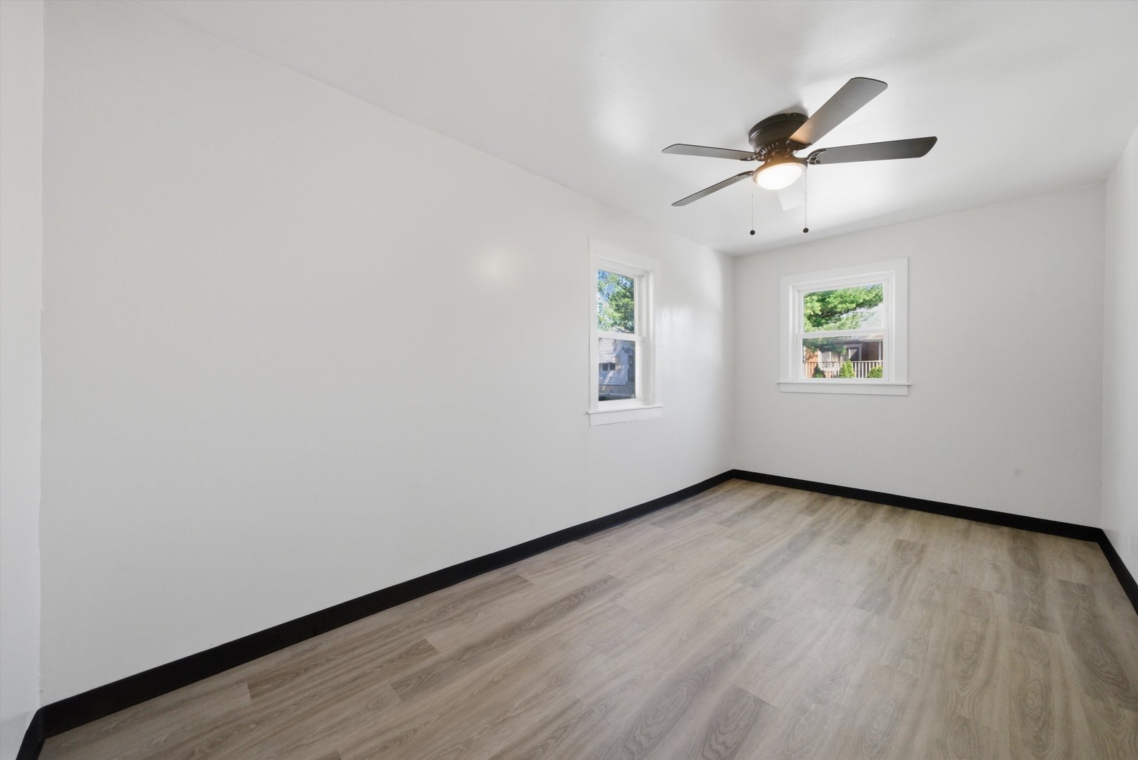 218 Hughes Avenue, Lockport, IL 60441