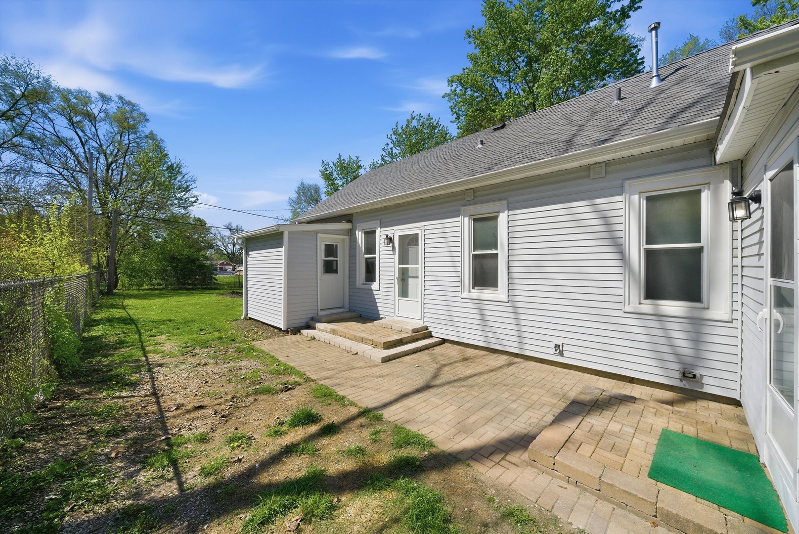 218 Hughes Avenue, Lockport, IL 60441