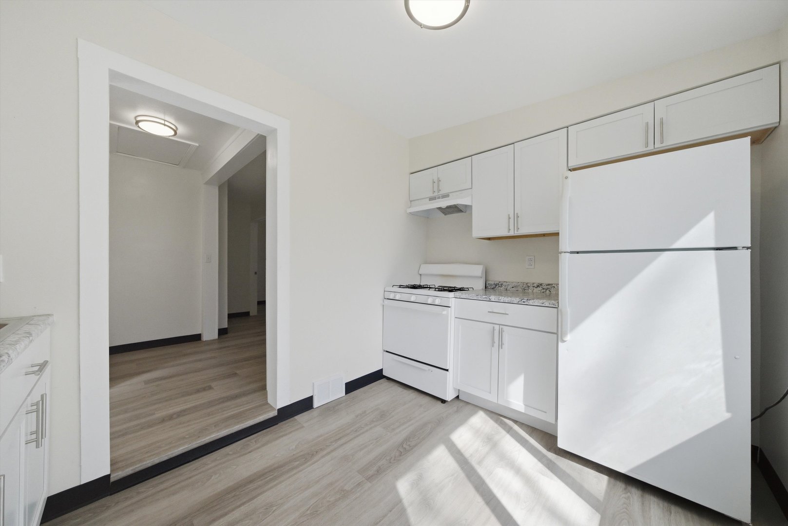 218 Hughes Avenue, Lockport, IL 60441