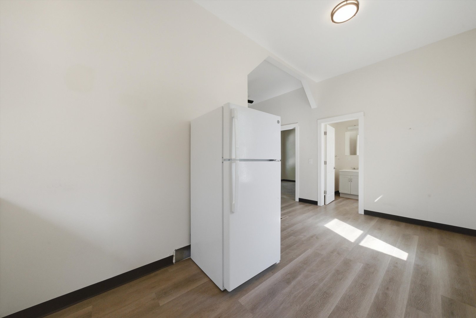 218 Hughes Avenue, Lockport, IL 60441