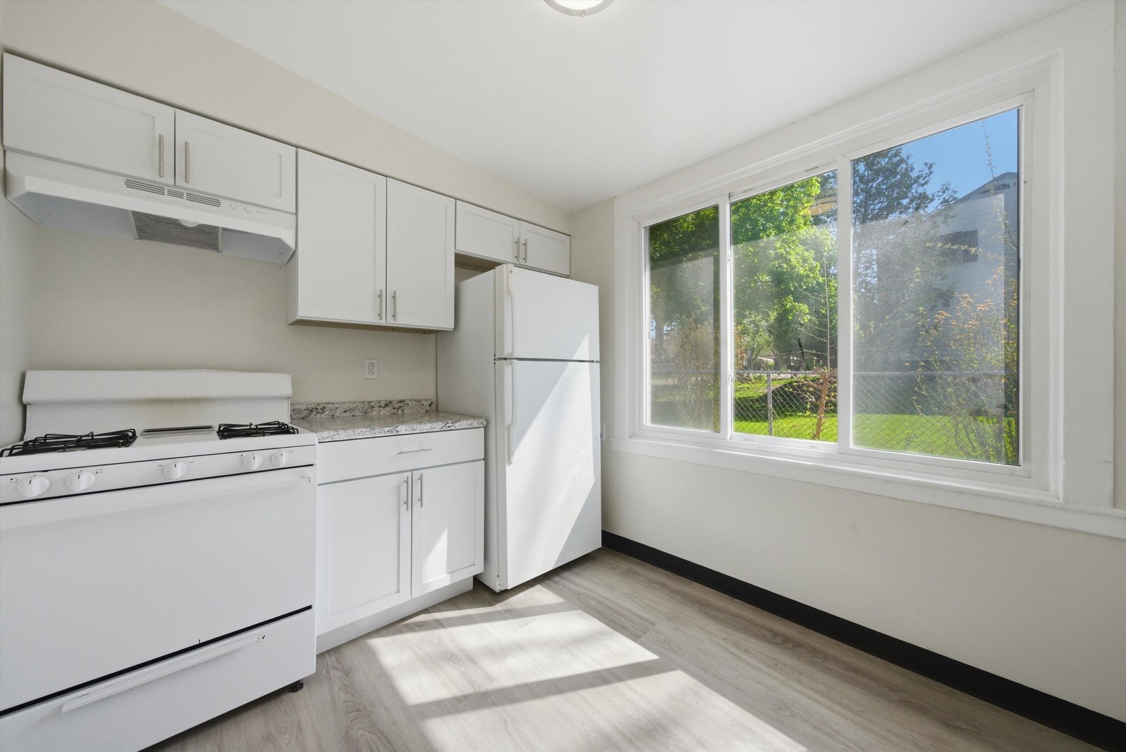 218 Hughes Avenue, Lockport, IL 60441