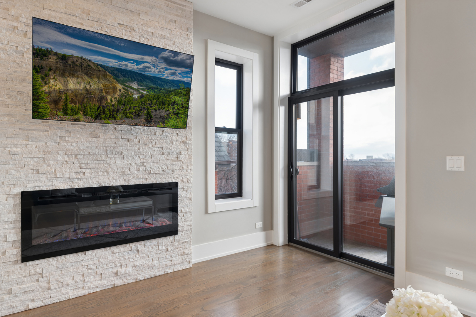 4220 S Ellis Avenue #4N, Chicago, IL 60653