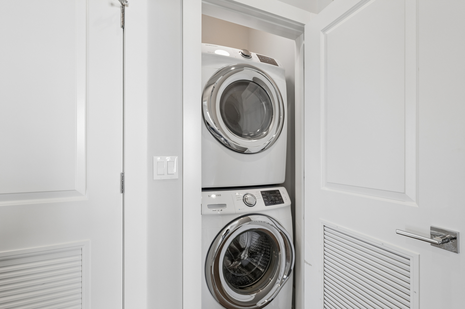 4220 S Ellis Avenue #4N, Chicago, IL 60653