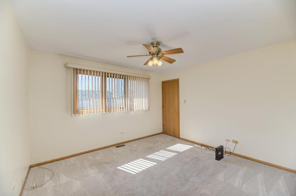 19458 Manchester Drive, Mokena, IL 60448