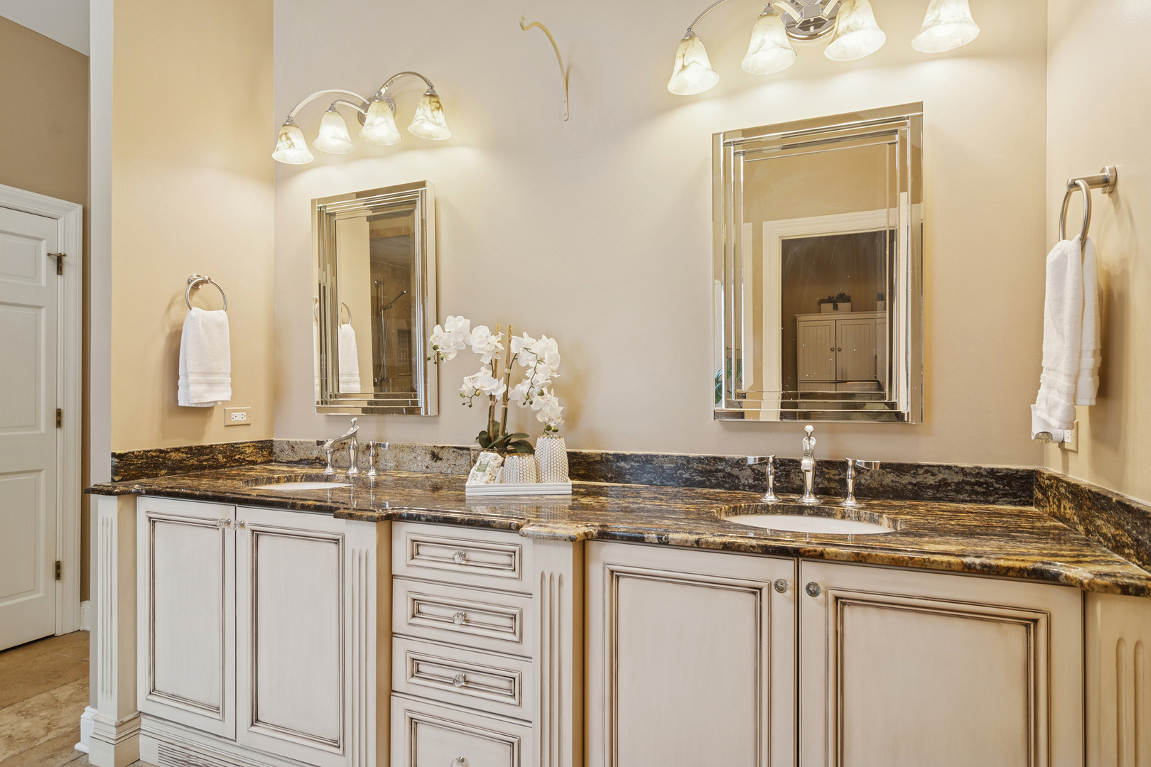 4610 Forest Way Circle, Long Grove, IL 60047