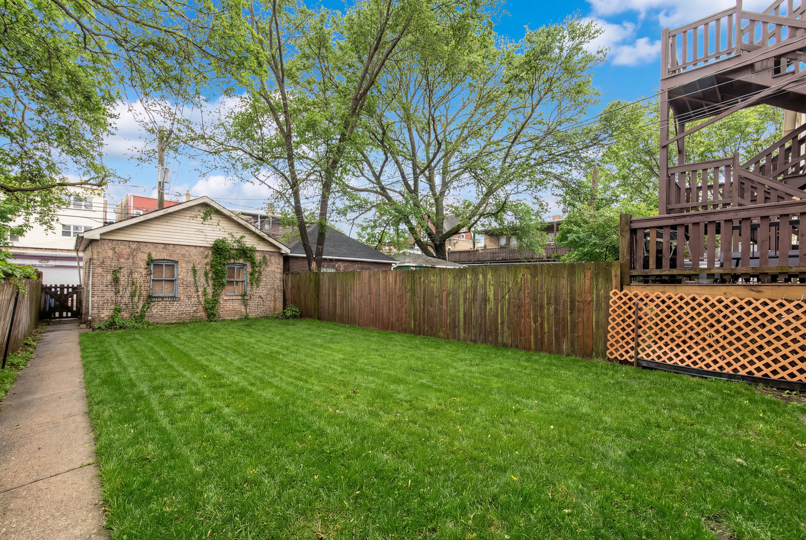 4117 N Paulina Street, Chicago, IL 60613