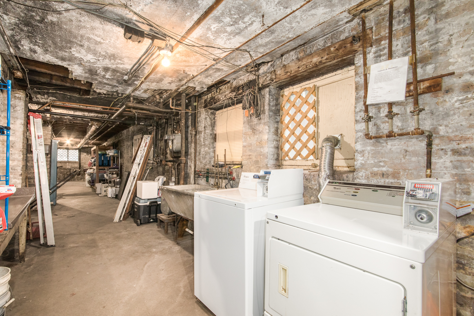 4117 N Paulina Street, Chicago, IL 60613