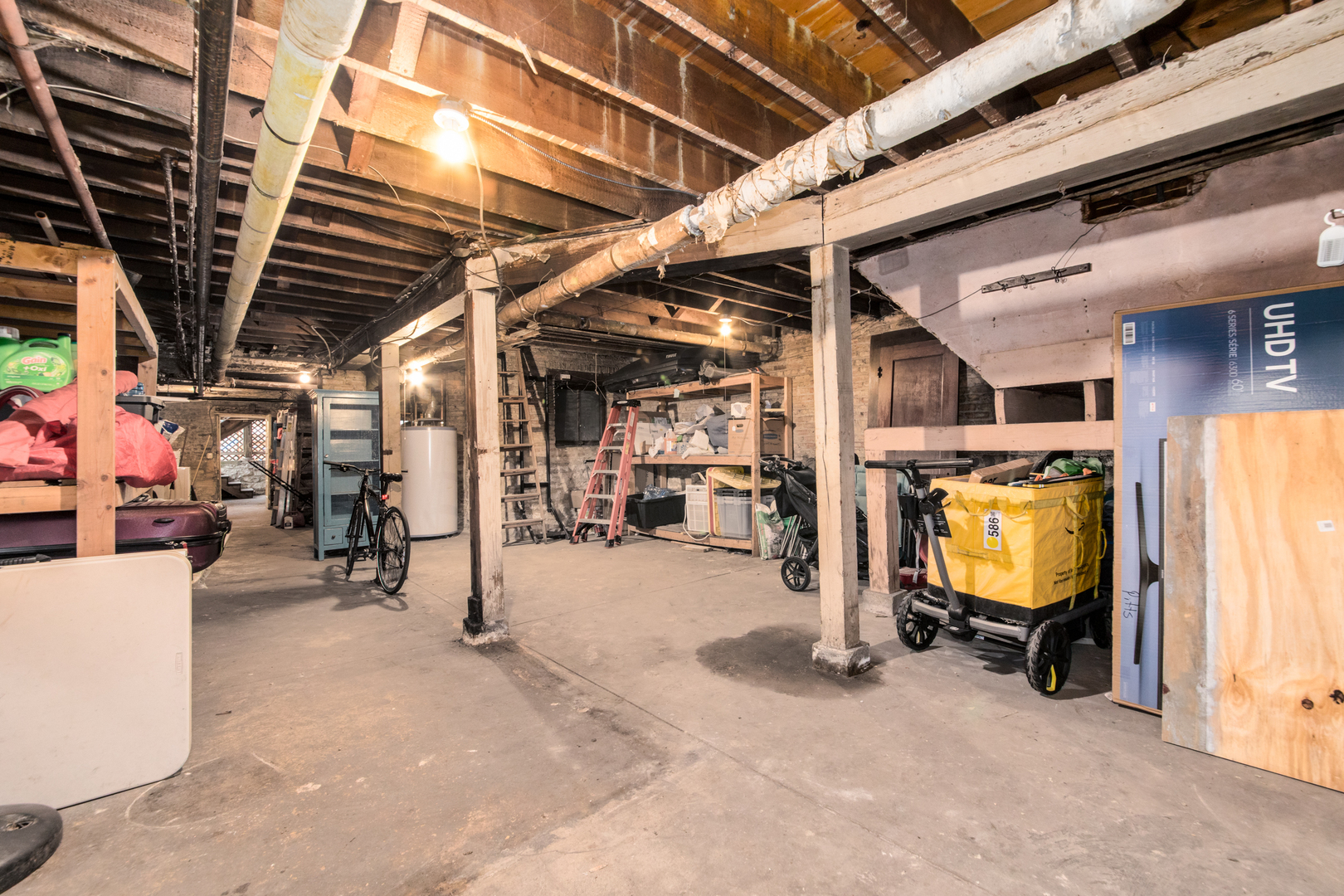 4117 N Paulina Street, Chicago, IL 60613