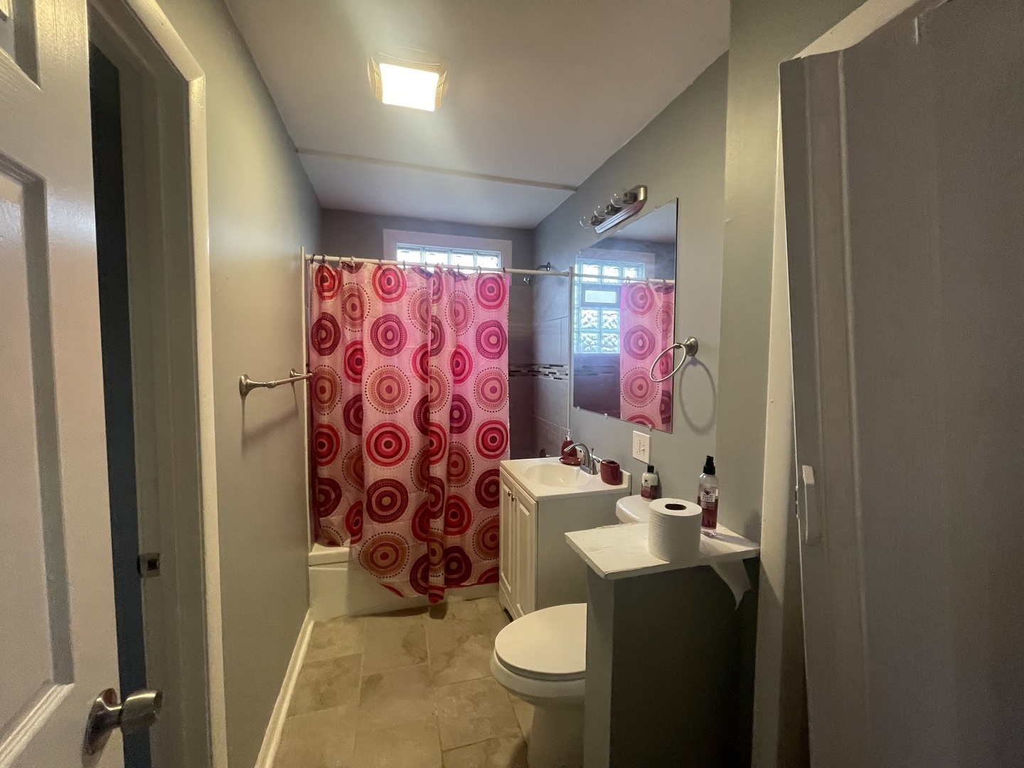 12620 S Racine Avenue, Calumet Park, IL 60827