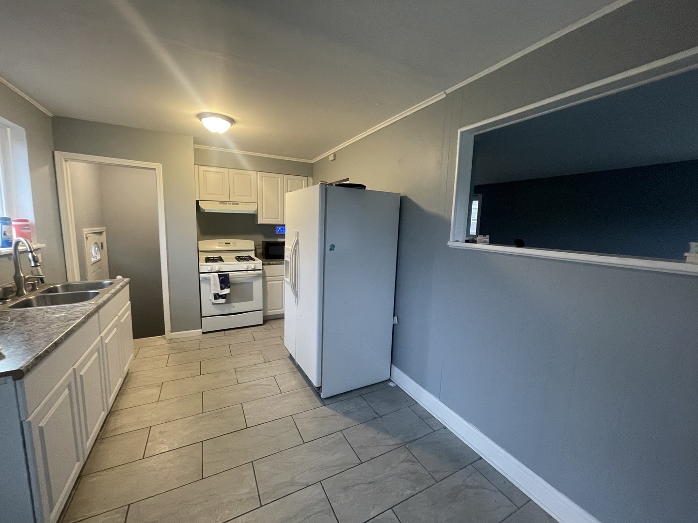 12620 S Racine Avenue, Calumet Park, IL 60827