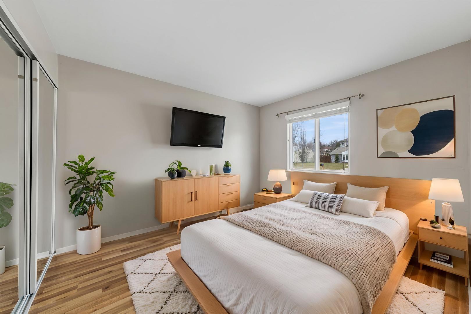 507 N Clearwater Street, Roselle, IL 60172