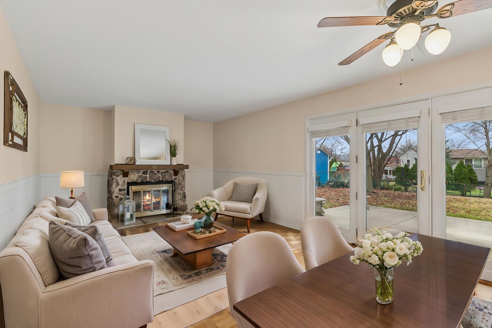 507 N Clearwater Street, Roselle, IL 60172