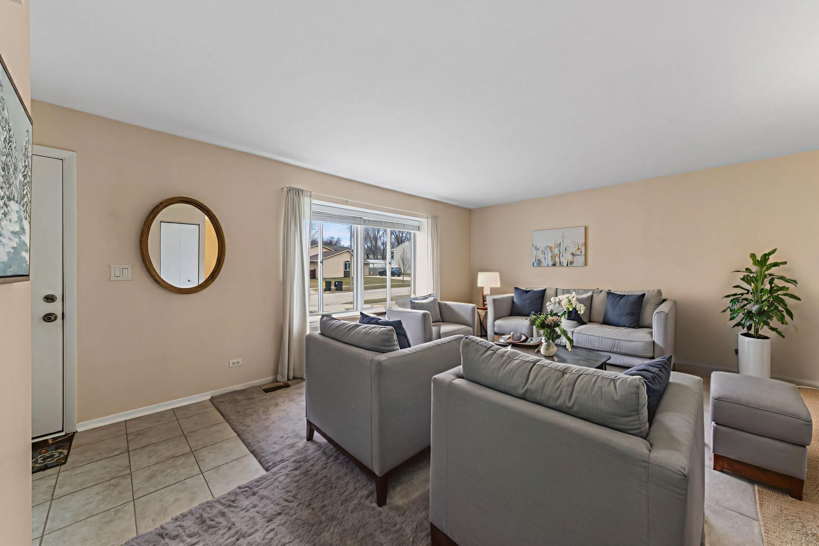 507 N Clearwater Street, Roselle, IL 60172