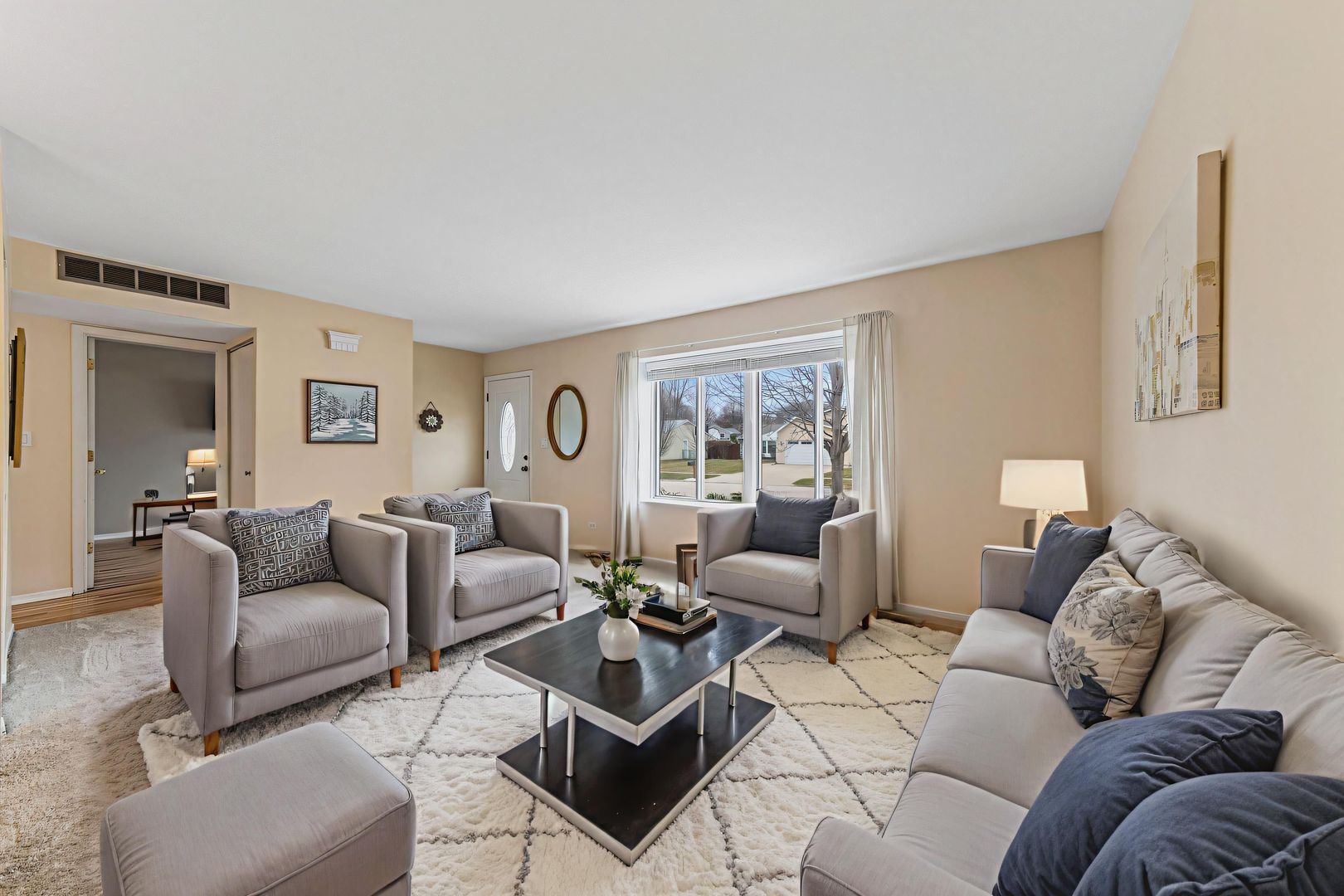 507 N Clearwater Street, Roselle, IL 60172