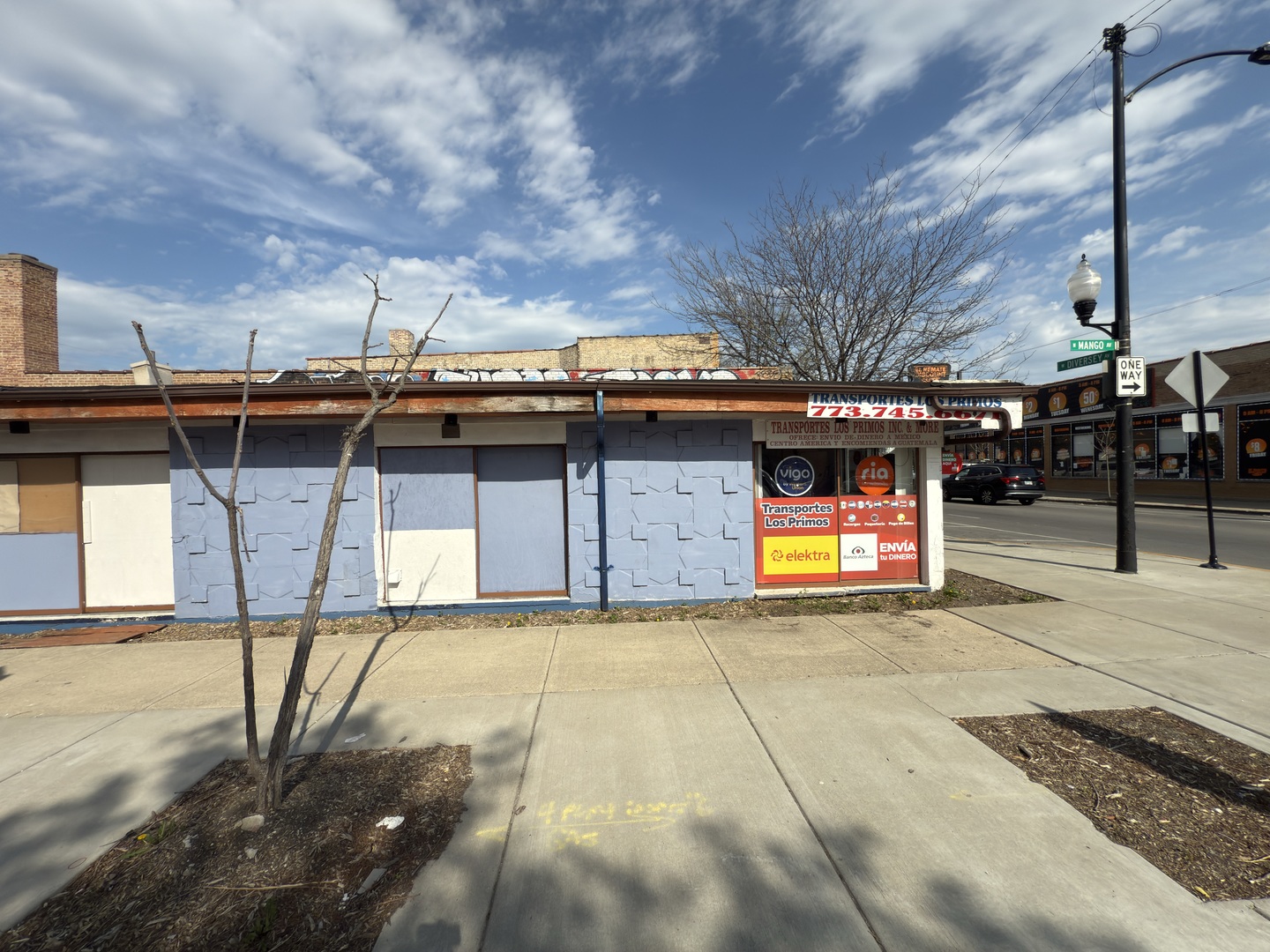 5724 W Diversey Avenue, Chicago, IL 60639