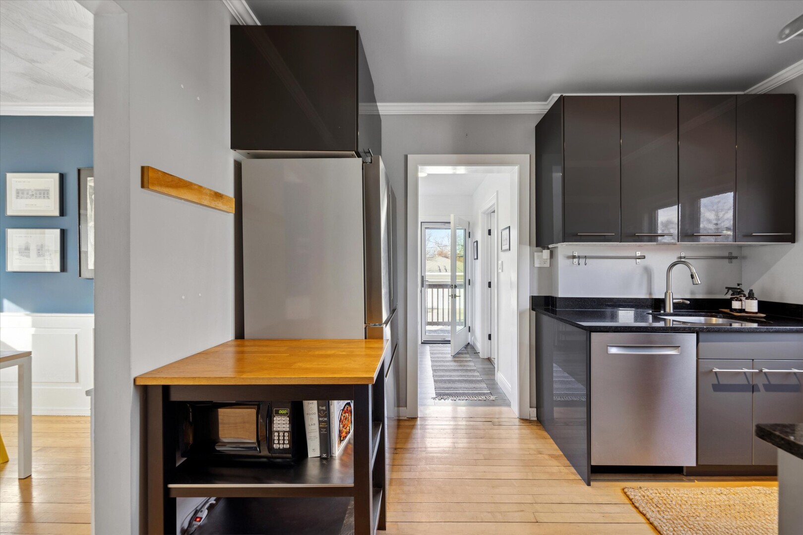 275 W North Avenue, Elmhurst, IL 60126