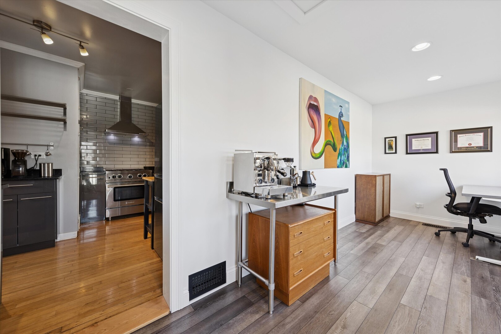 275 W North Avenue, Elmhurst, IL 60126