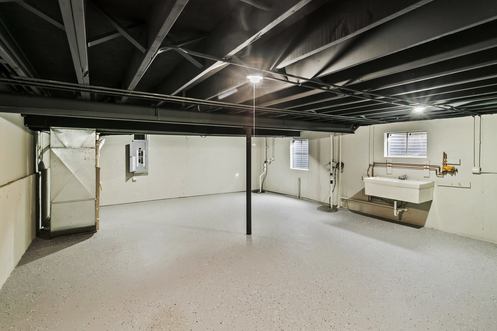 1333 N Ridge Avenue, Arlington Heights, IL 60004