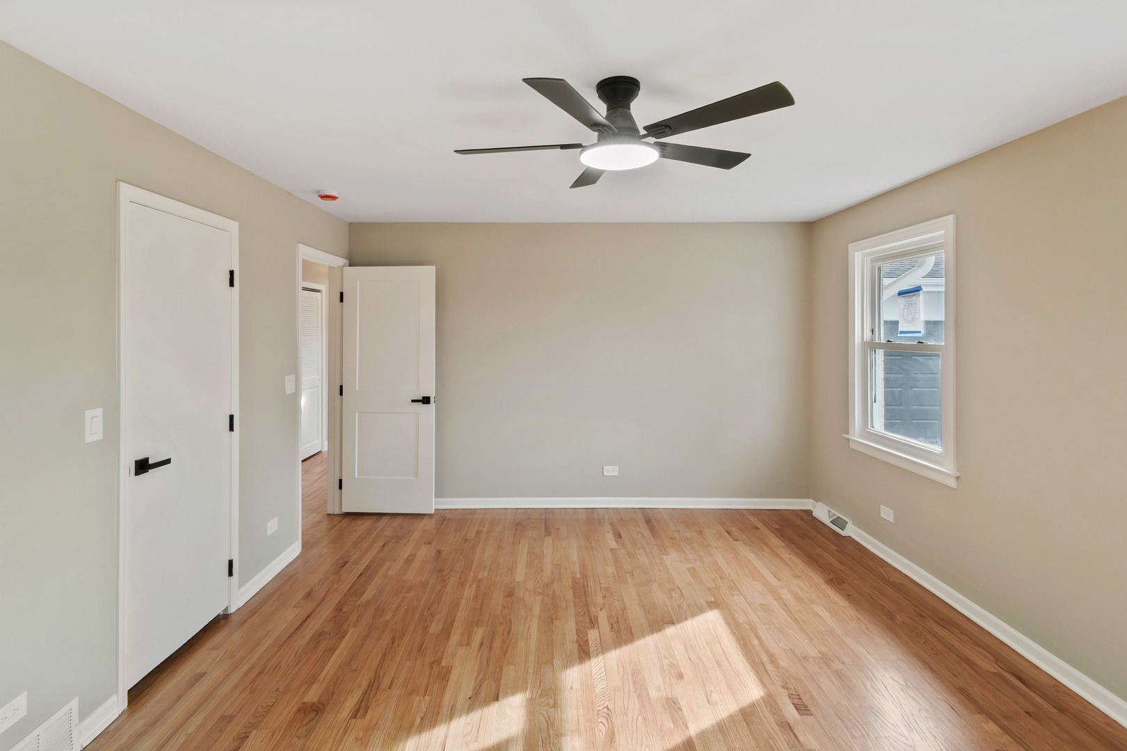 1333 N Ridge Avenue, Arlington Heights, IL 60004