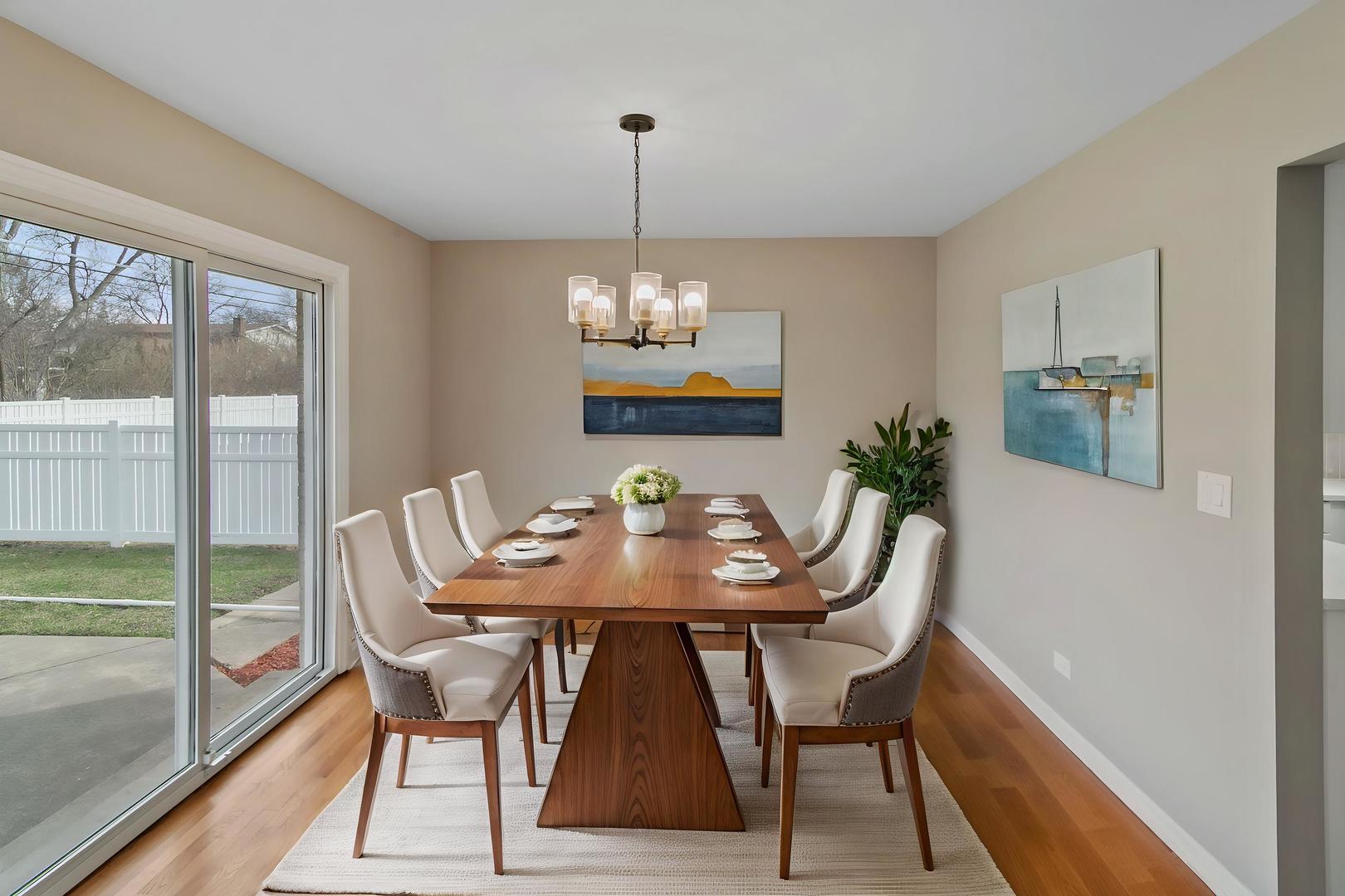 1333 N Ridge Avenue, Arlington Heights, IL 60004