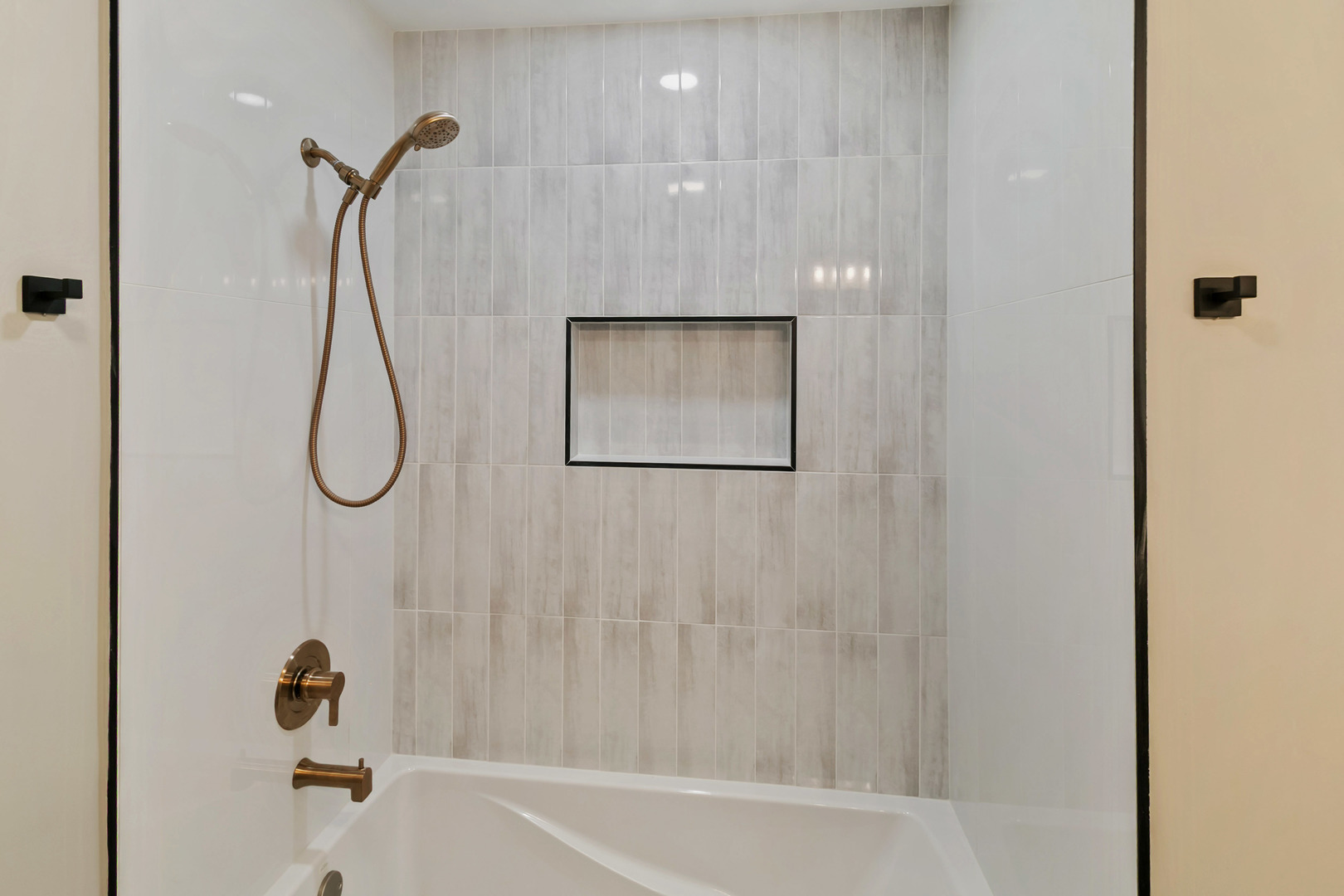 1333 N Ridge Avenue, Arlington Heights, IL 60004