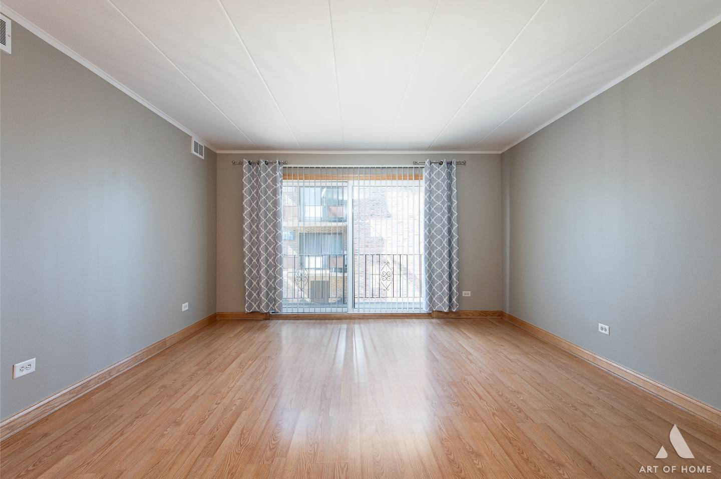 7347 W 79th Place #2D, Bridgeview, IL 60455