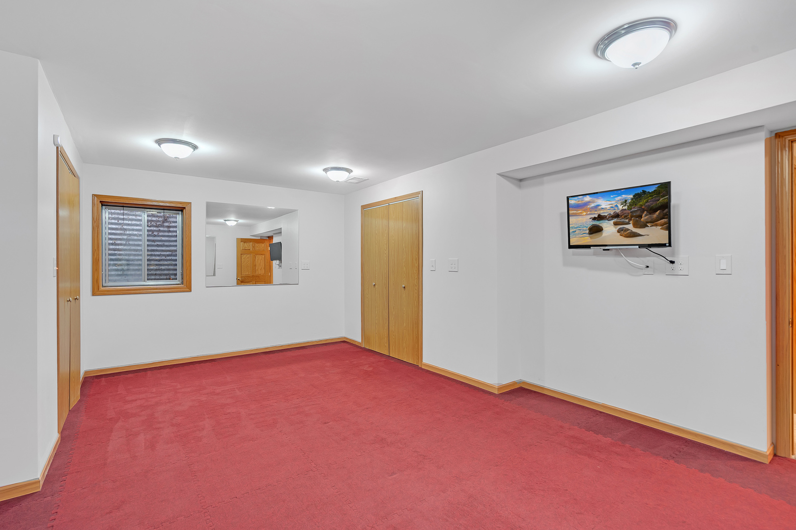 1364 Saxon Lane, Naperville, IL 60564