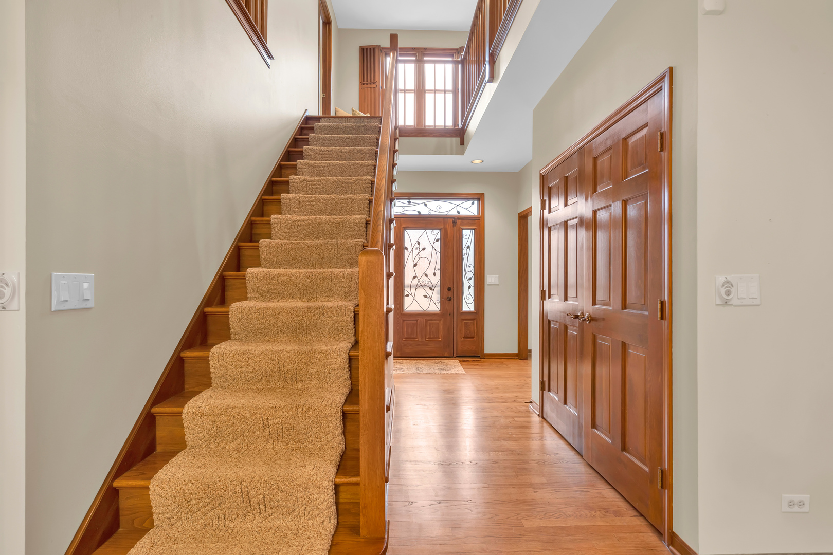 1364 Saxon Lane, Naperville, IL 60564