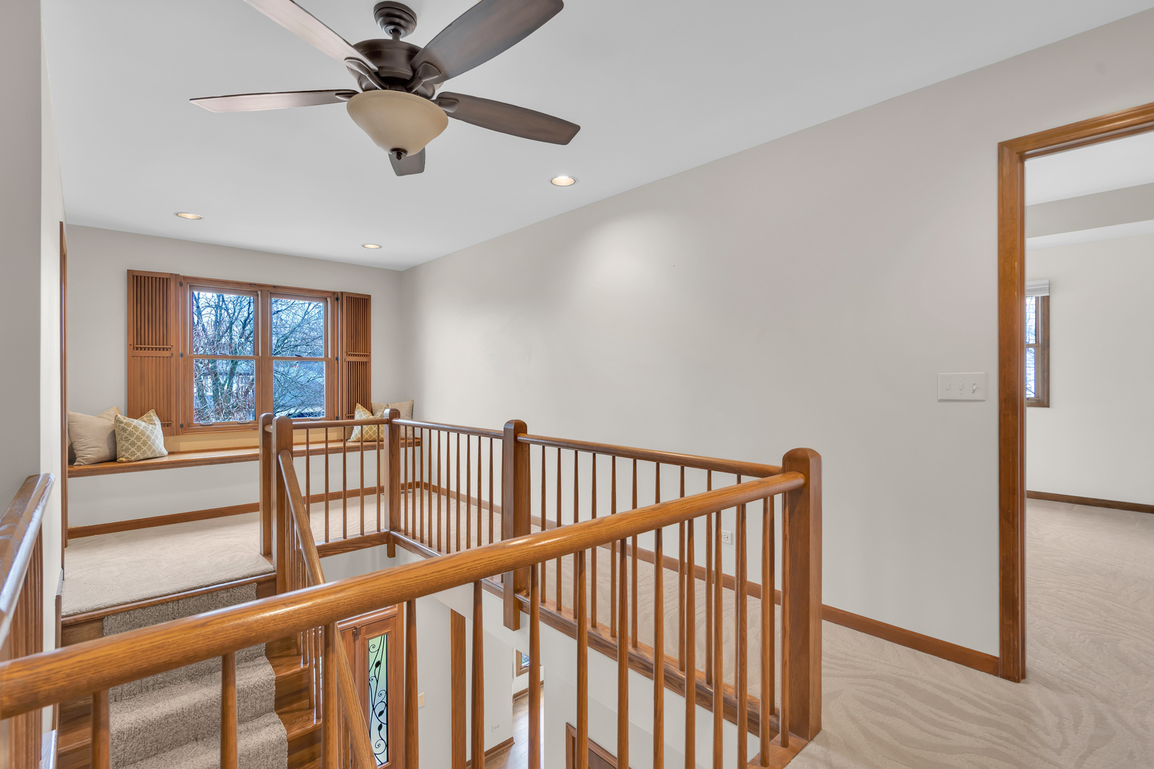 1364 Saxon Lane, Naperville, IL 60564