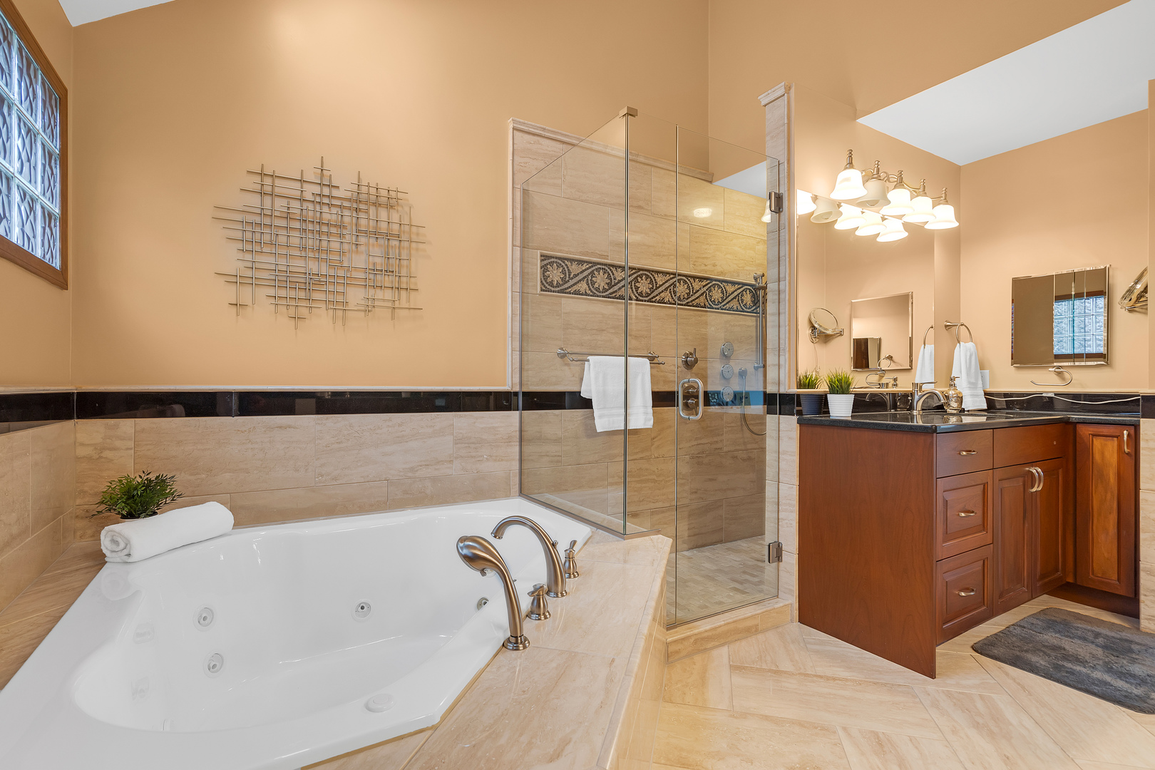 1364 Saxon Lane, Naperville, IL 60564