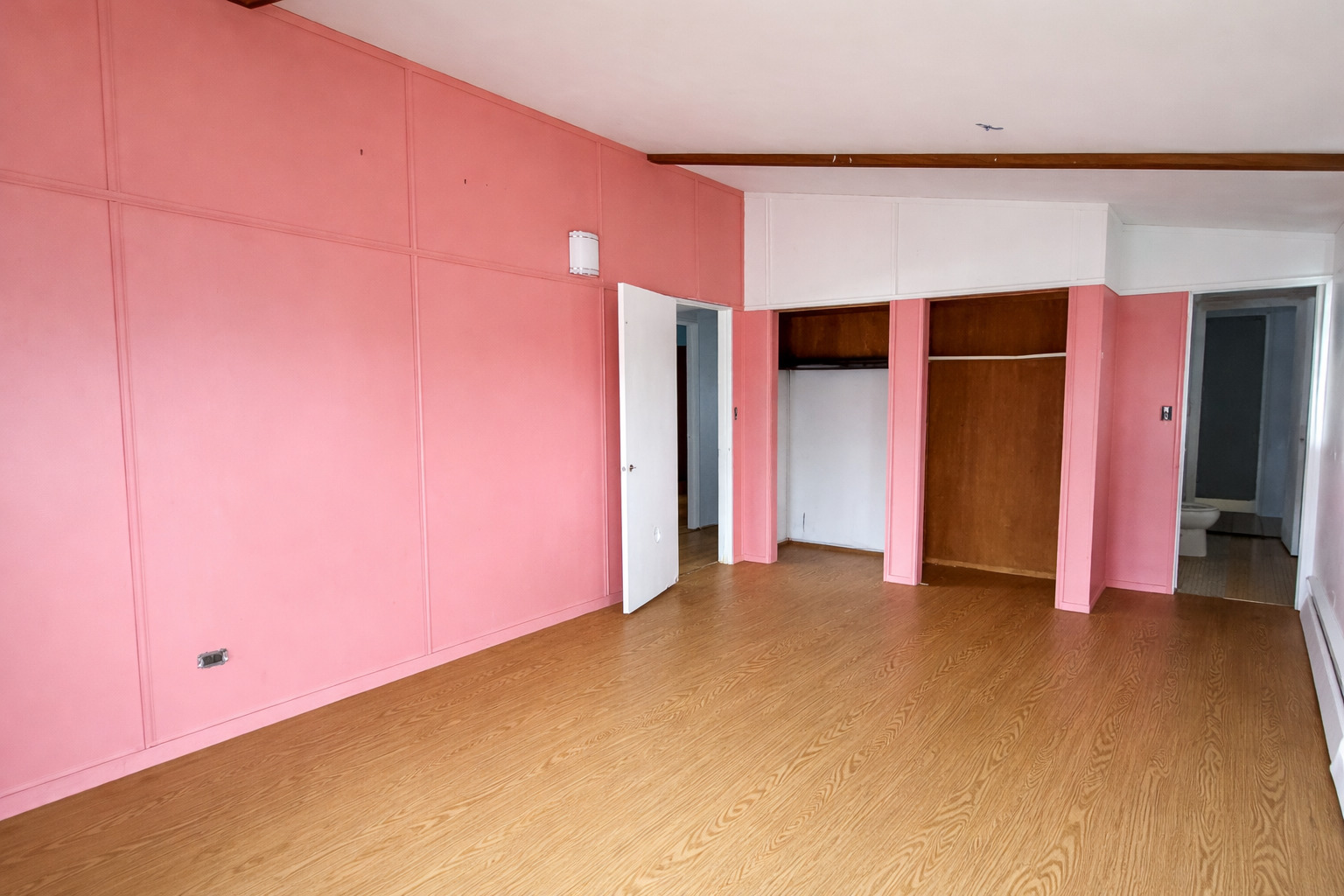 1928 Sheila Street, Woodstock, IL 60098