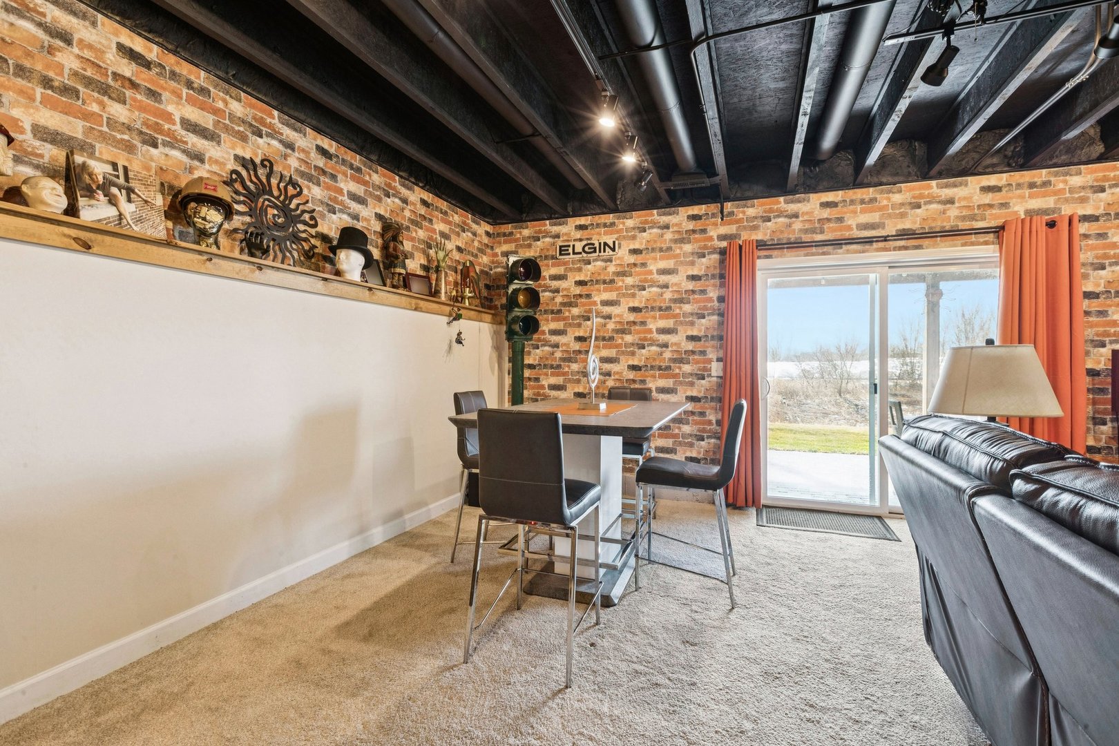 1808 Alta Drive, Volo, IL 60020