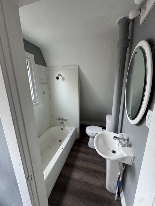 2106 W MILLMAN Street, Peoria, IL 61605