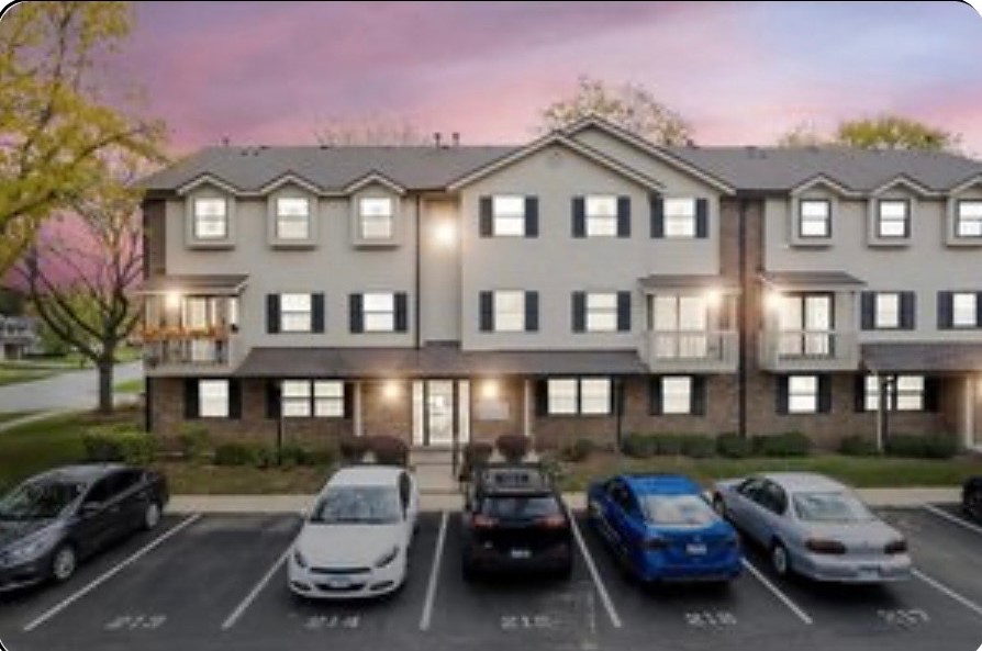 1486 W Jefferson Avenue #1486JB, Naperville, IL 60540