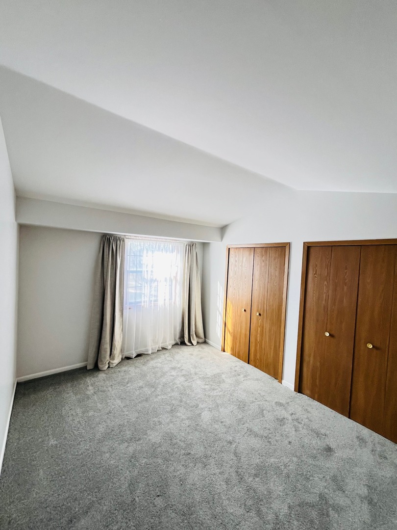 1486 W Jefferson Avenue #1486JB, Naperville, IL 60540