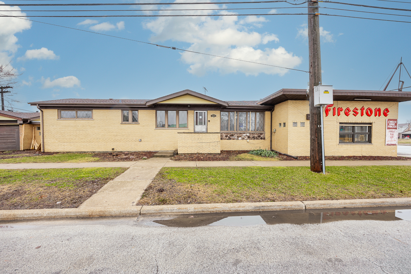 9101 S Kedzie Avenue, Evergreen Park, IL 60805