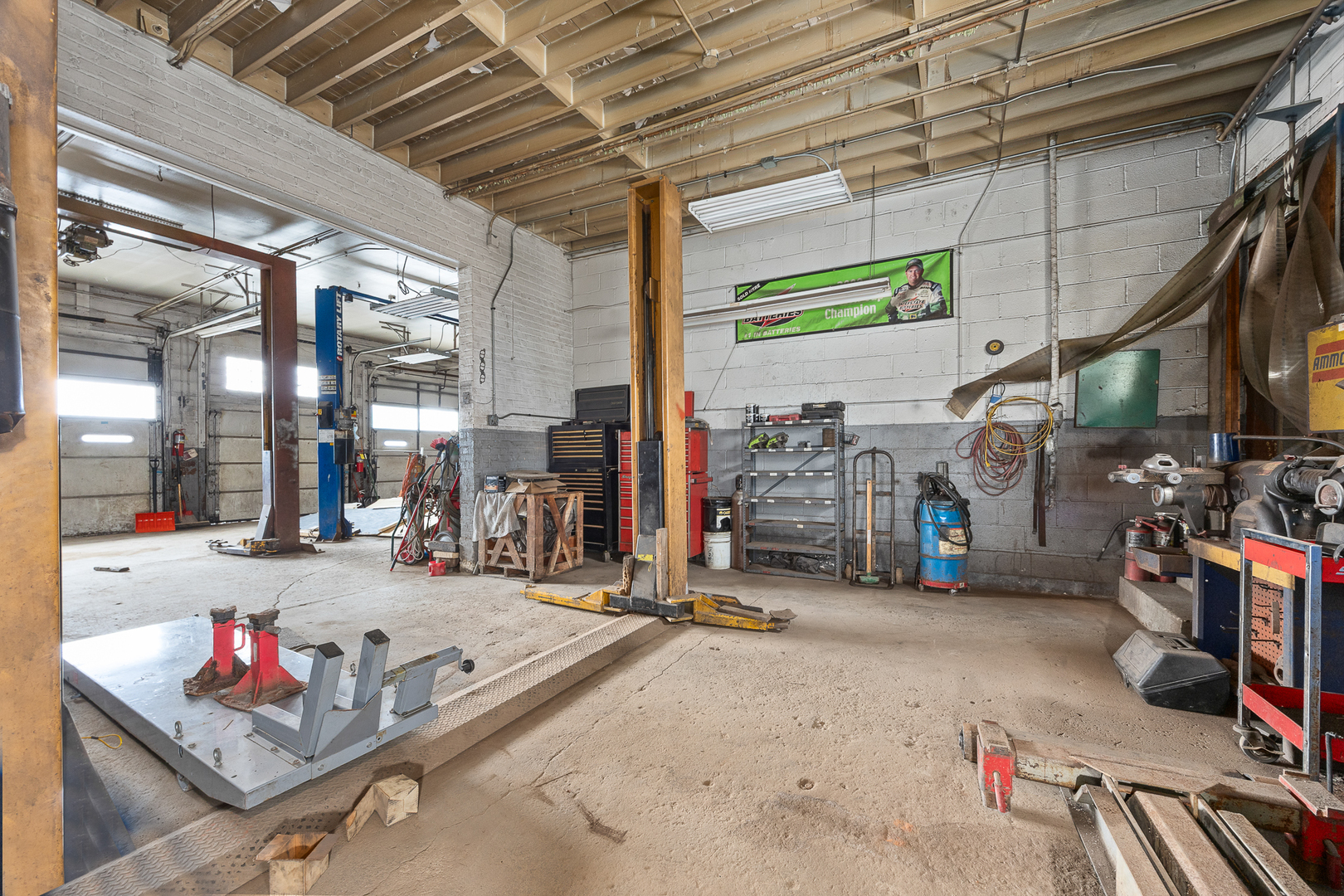 9101 S Kedzie Avenue, Evergreen Park, IL 60805