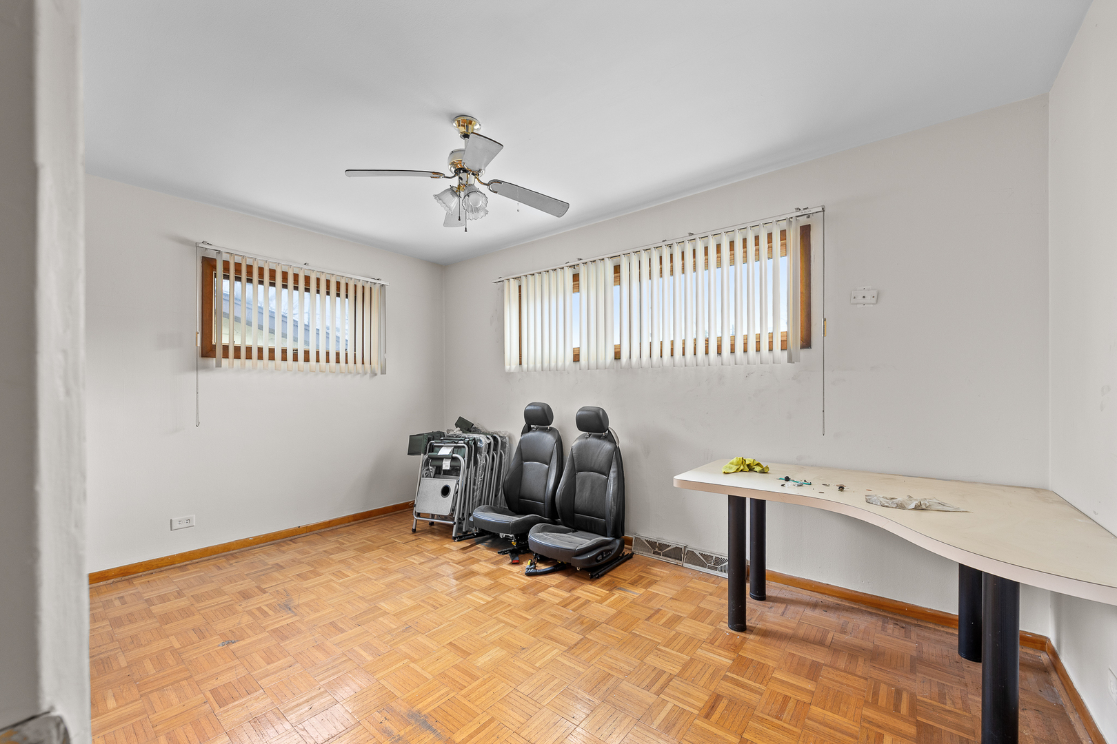 9101 S Kedzie Avenue, Evergreen Park, IL 60805