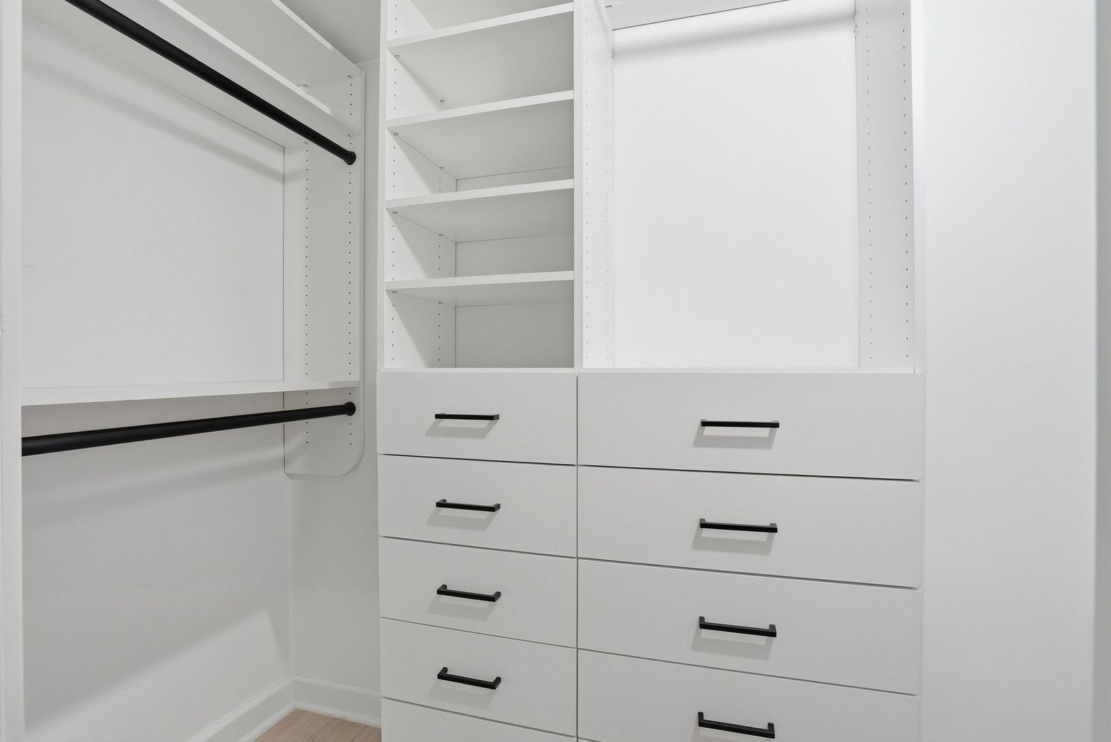 17 N Madison Avenue #2, La Grange, IL 60525