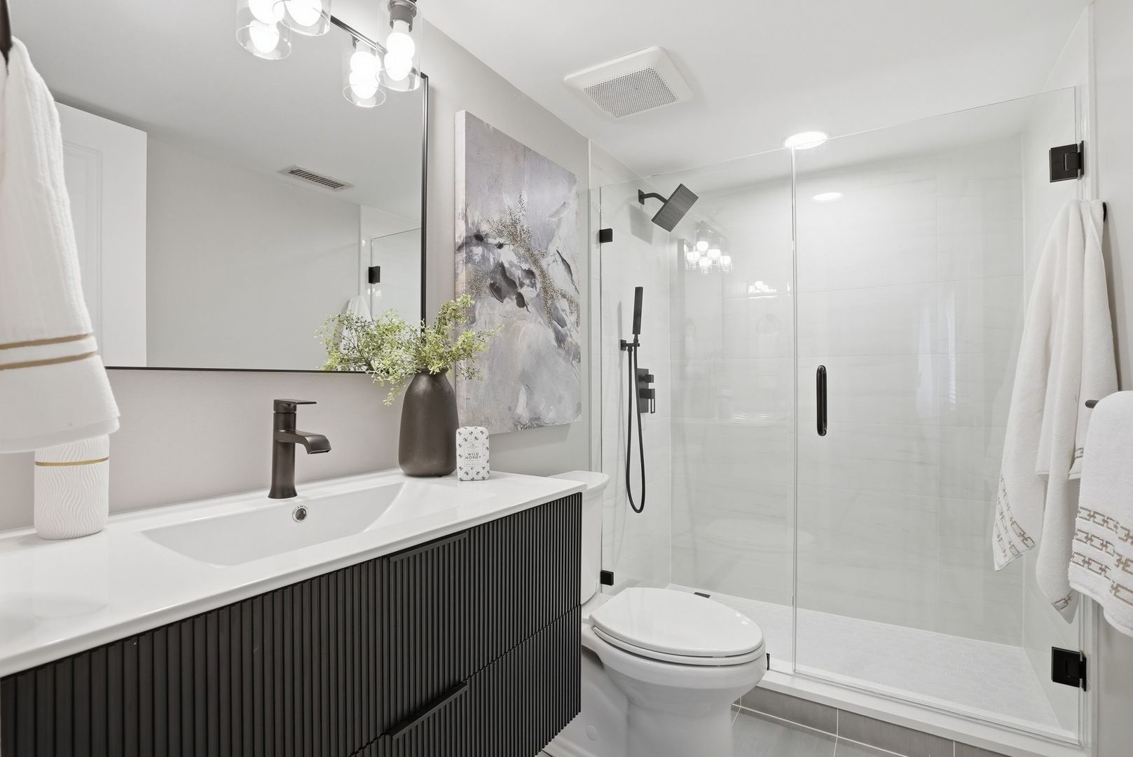 17 N Madison Avenue #2, La Grange, IL 60525