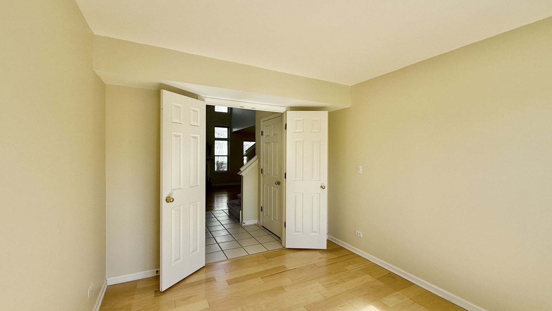 1560 E Baronet Lane, Palatine, IL 60074