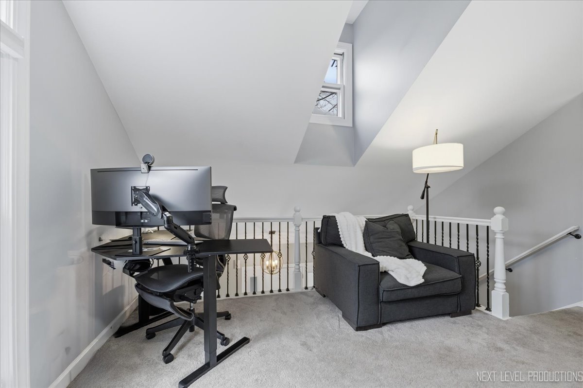 1345 Queensgreen Circle, Naperville, IL 60563