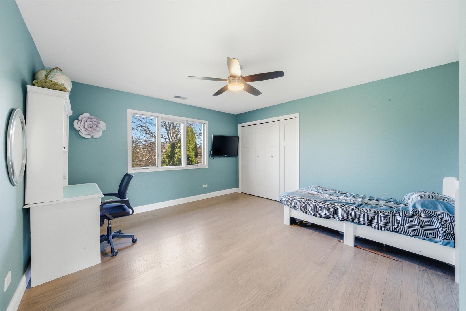 1 Longwood Way, Lemont, IL 60439